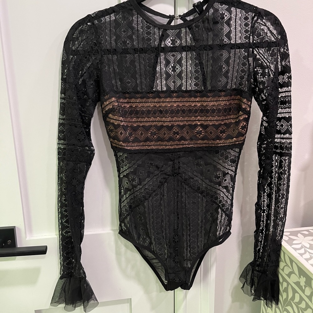Thistle & Spire Bodysuit Size XS